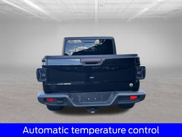Used 2022 Jeep Gladiator Overland w/ Popular Equipment Package AWD/4WD image 9