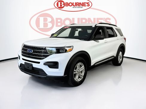 Used 2020 Ford Explorer XLT w/ Comfort Package AWD/4WD image 5