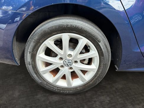 Used 2013 Volkswagen Jetta SE FWD image 37