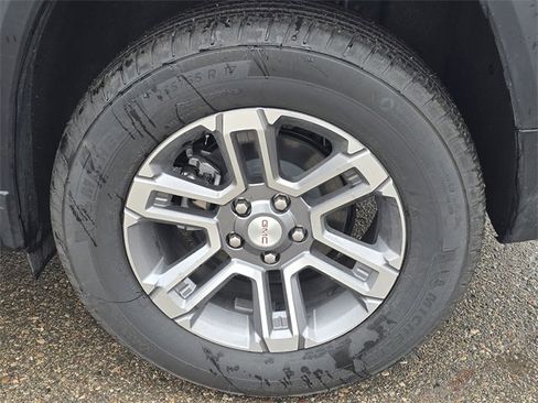 New 2026 GMC Terrain Elevation image 28