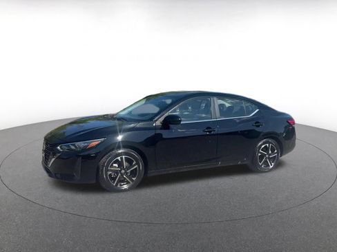 Used 2025 Nissan Sentra SV FWD image 7