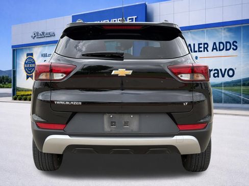 Used 2023 Chevrolet TrailBlazer LT FWD image 6