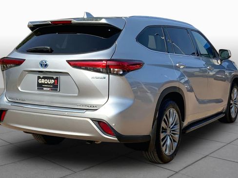 Used 2020 Toyota Highlander Platinum AWD/4WD image 31