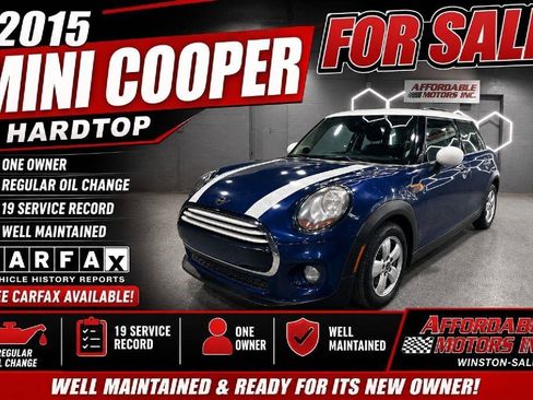 Used 2015 MINI Cooper 4-Door Hardtop FWD image 1