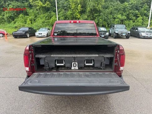 Used 2024 RAM 1500 Warlock w/ Warlock Decor Package AWD/4WD image 6