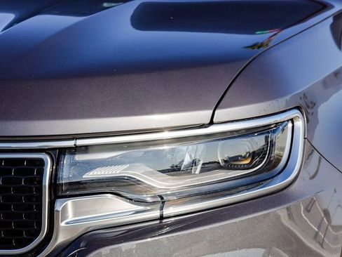 Certified 2024 Jeep Wagoneer Series II image 5