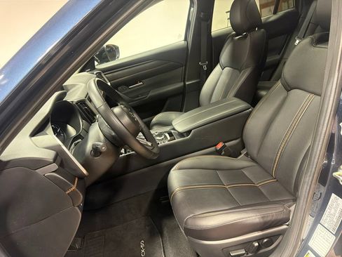 Used 2025 MAZDA CX-50 AWD 2.5 Hybrid w/ Premium Pkg image 14