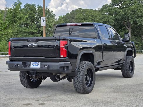 Used 2025 Chevrolet Silverado 3500 High Country w/ High Country Premium Package AWD/4WD image 7