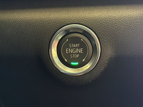 New 2026 GMC Terrain Denali w/ LPO, Floor Liner Package AWD/4WD image 24