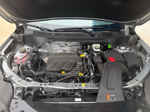 Used 2026 Chevrolet Trax ACTIV w/ Sunroof Package FWD image 13