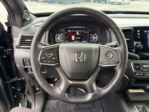 Used 2023 Honda Passport TrailSport image 20