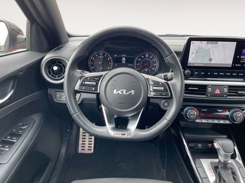 Used 2022 Kia Forte GT-Line image 12