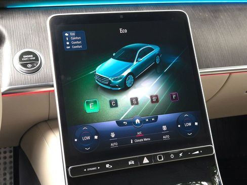 Used 2022 Mercedes-Benz S 580 4MATIC Sedan image 69