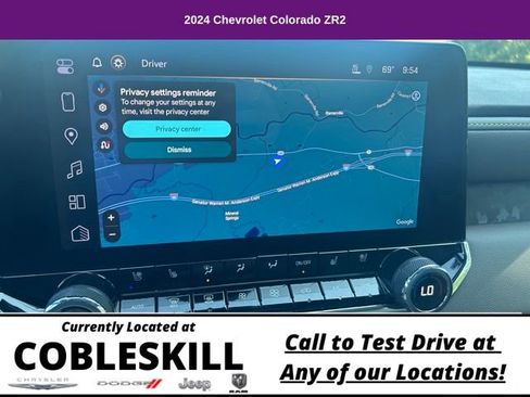 Used 2024 Chevrolet Colorado ZR2 w/ ZR2 Convenience Package III image 25