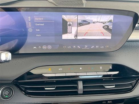 New 2026 Buick Enclave Avenir w/ Super Cruise Package image 9