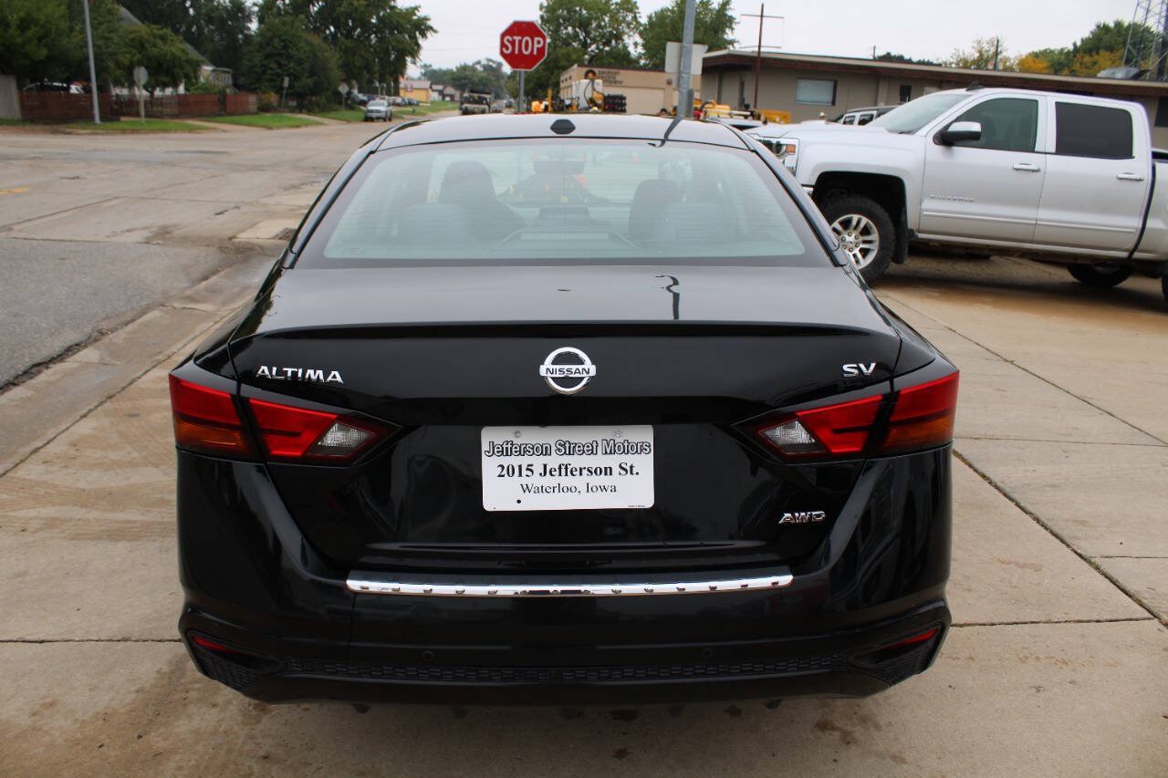 Used 2022 Nissan Altima 2.5 SV AWD/4WD image 4