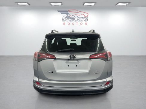 Used 2016 Toyota RAV4 LE AWD/4WD image 5