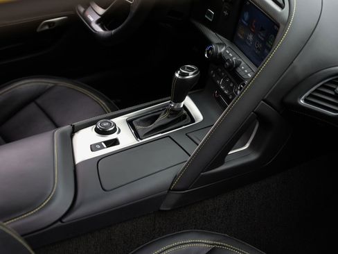 Used 2019 Chevrolet Corvette Z06 image 41