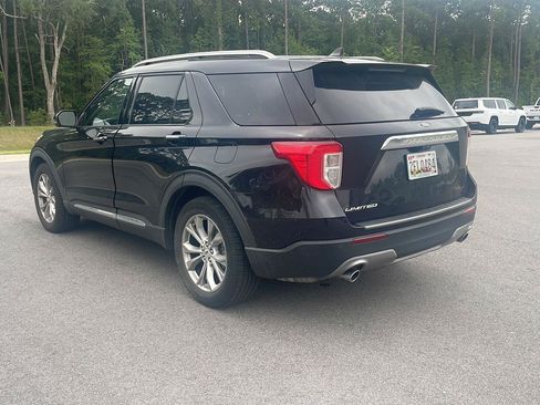 Used 2021 Ford Explorer Limited w/ Equipment Group 301A RWD image 5