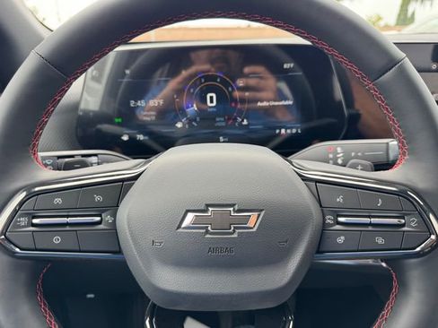 New 2026 Chevrolet Equinox RS w/ Convenience Package III FWD image 17