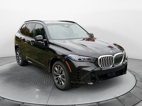 Used 2026 BMW X5 xDrive50e AWD/4WD image 1