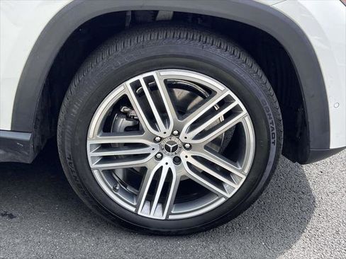 Used 2022 Mercedes-Benz GLS 450 4MATIC image 9