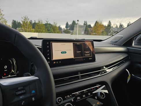 New 2026 INFINITI QX60 Luxe w/ Cargo Package image 36