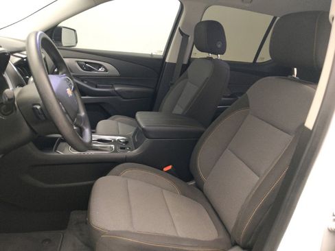 Used 2020 Chevrolet Traverse LS image 17