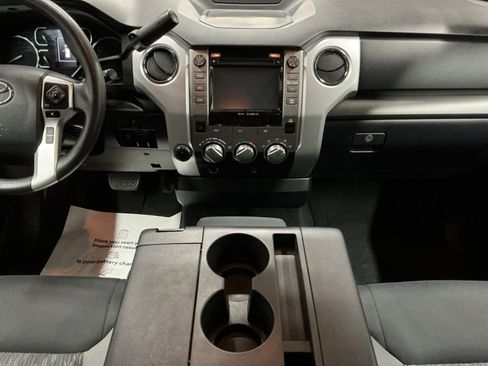 Certified 2019 Toyota Tundra SR5 w/ TRD Off Road Package image 11