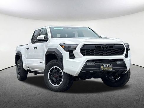 New 2026 Toyota Tacoma TRD Off-Road image 2