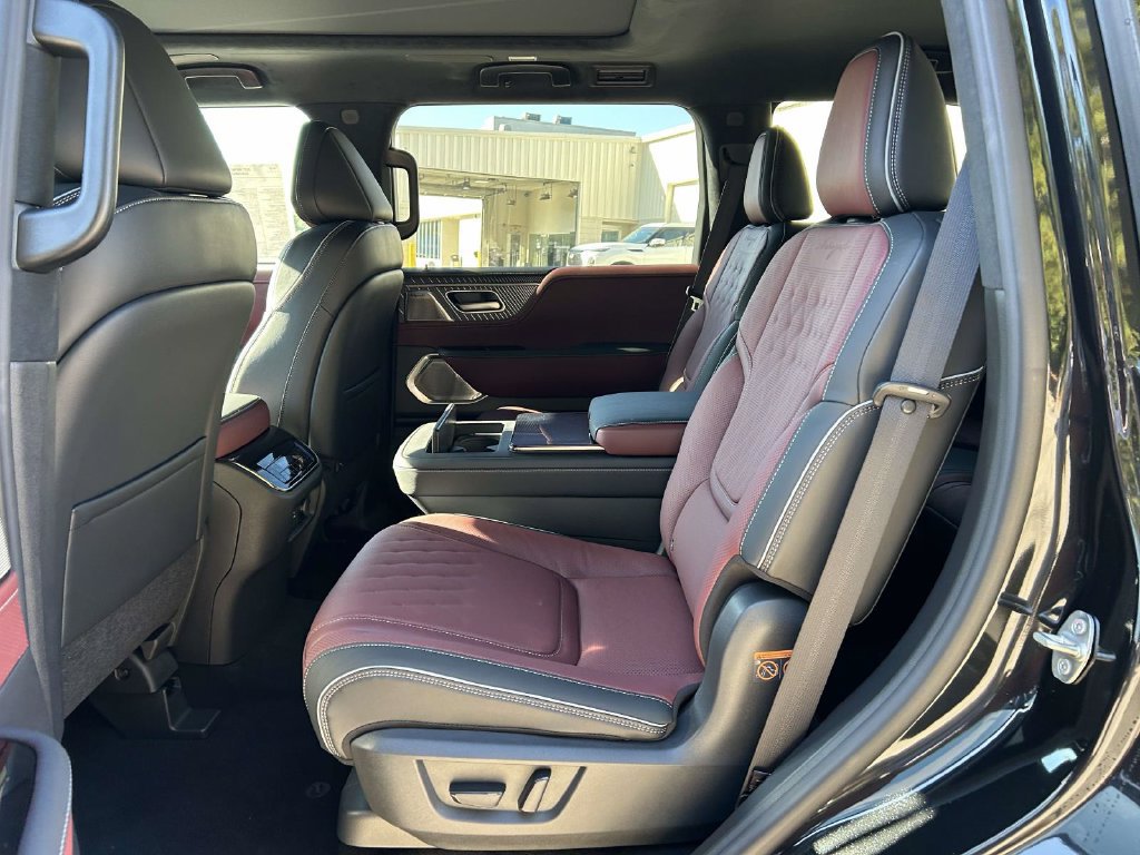 New 2027 INFINITI QX80 Autograph AWD/4WD image 7