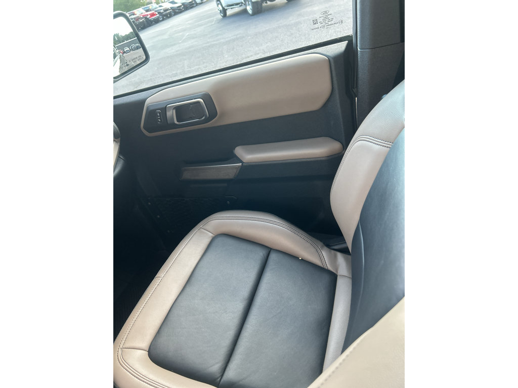 Used 2023 Ford Bronco Wildtrak AWD/4WD image 12