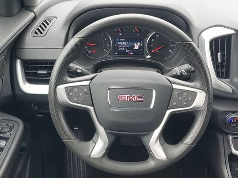 Certified 2023 GMC Terrain SLE w/ Driver Convenience Package AWD/4WD image 12