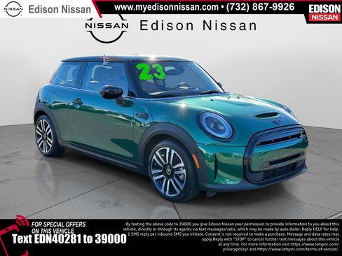 Used 2023 MINI Cooper SE image 1