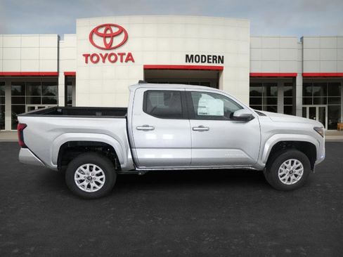 New 2025 Toyota Tacoma SR5 image 25