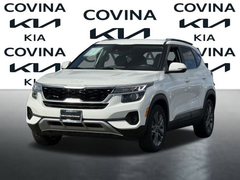 Certified 2022 Kia Seltos S image 4