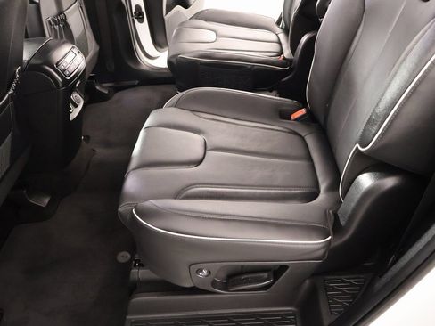 Used 2025 Hyundai Palisade SEL image 13