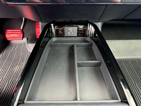 Used 2022 Ford Mustang Mach-E Premium image 25