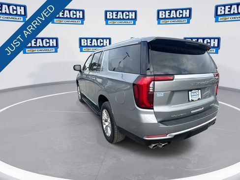 Used 2025 GMC Yukon XL Denali image 6