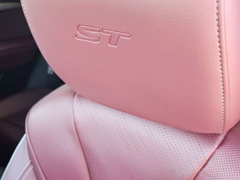 New 2026 Buick Envision Sport Touring image 18