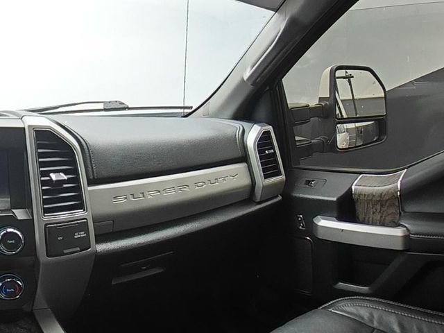 Used 2019 Ford F250 Lariat w/ Lariat Ultimate Package AWD/4WD image 25