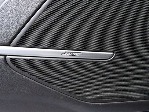 Used 2010 Cadillac CTS Premium image 23