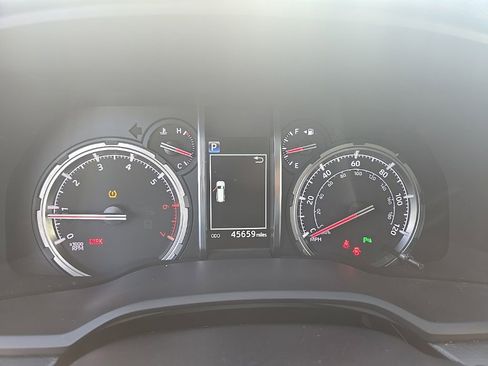 Used 2021 Toyota 4Runner Limited image 23