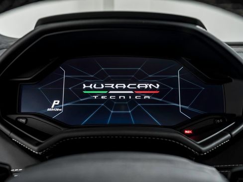 Used 2023 Lamborghini Huracan Tecnica image 14