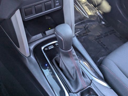 Used 2024 Toyota Corolla Cross SE w/ Moonroof Package image 27