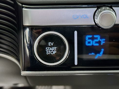 Used 2024 Hyundai Ioniq 5 SEL image 19