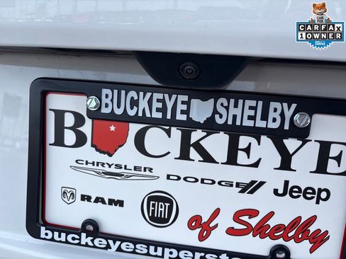 Certified 2025 Jeep Grand Cherokee Altitude image 12