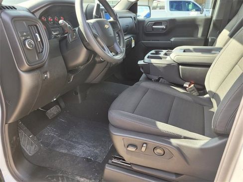 New 2026 Chevrolet Silverado 1500 Custom image 9