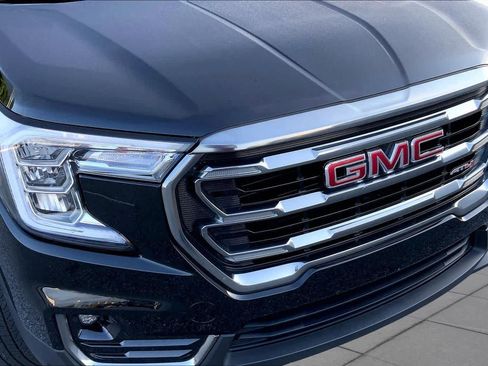 Used 2023 GMC Terrain AT4 AWD/4WD image 29