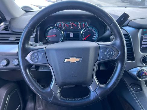 Used 2019 Chevrolet Suburban LT AWD/4WD image 14